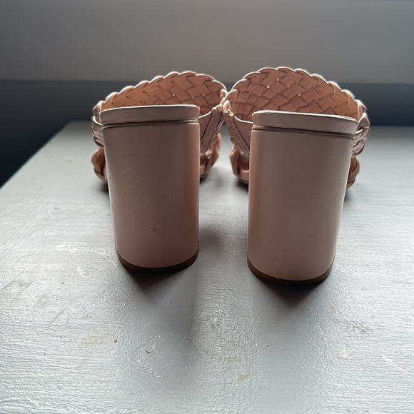 Bamboo heels size 10 - Picture 4 of 4